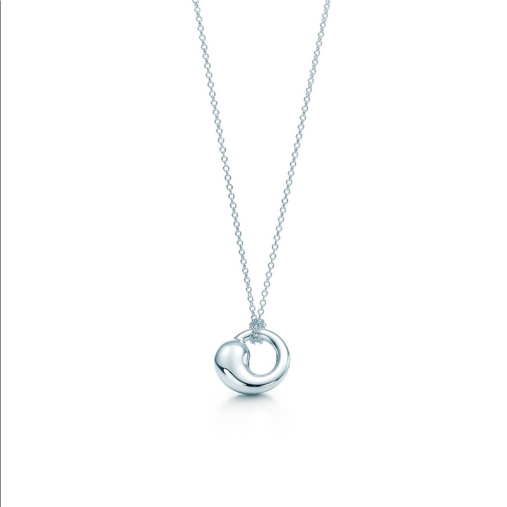 Tiffany ELSA PERETTI Eternal Circle Pendant